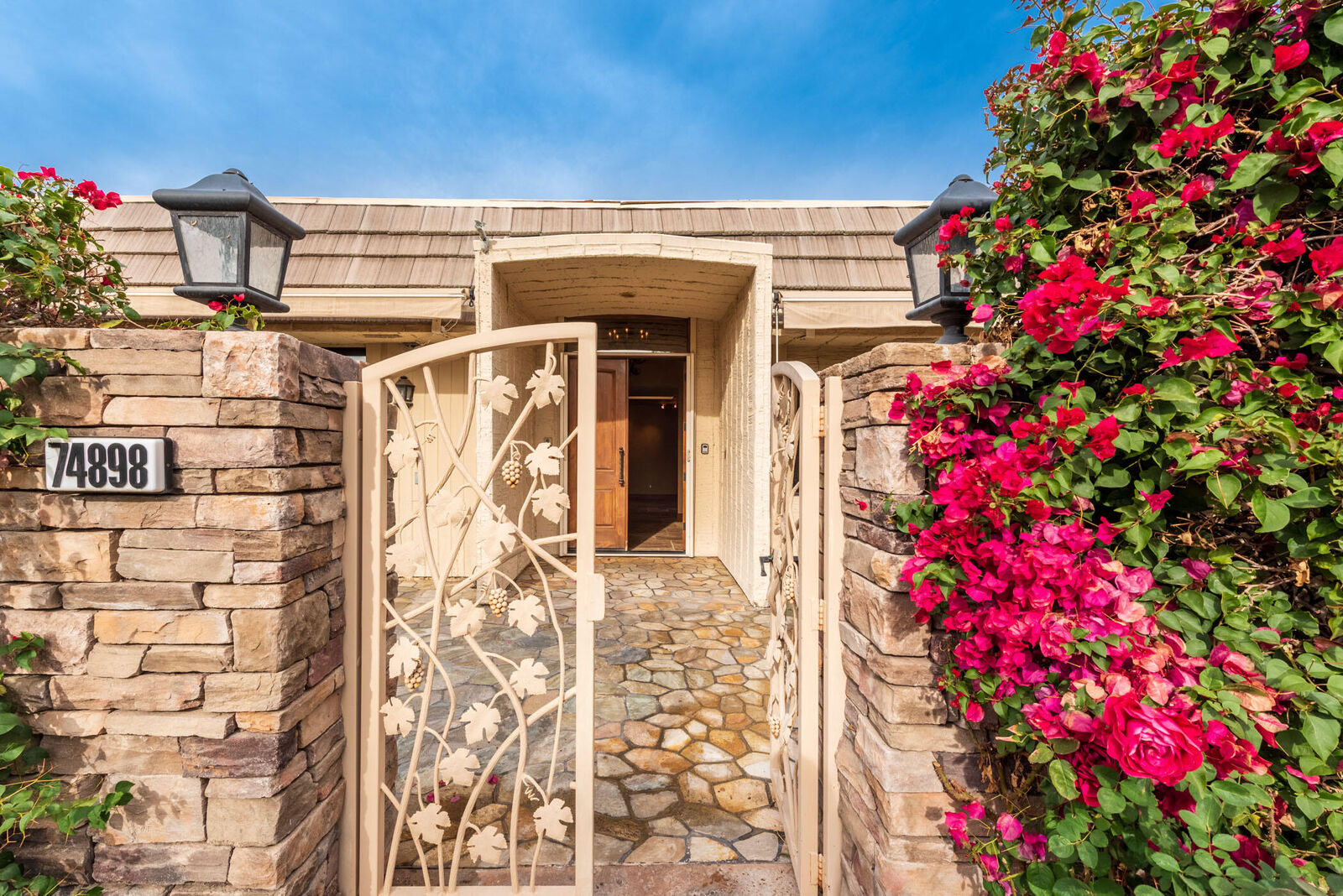 Property Photo: 74898 Chateau Circle CA 92210