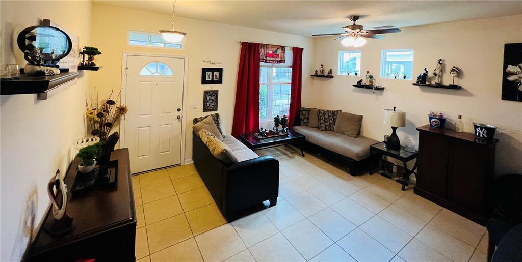 Property Photo: 905 Egrets Landing Way FL 34736
