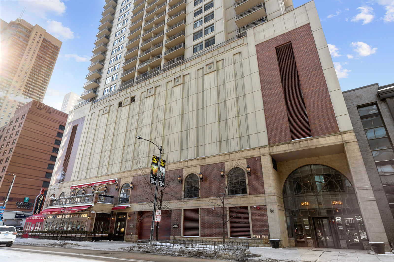 Property Photo:  630 N State Street 2505  IL 60654 