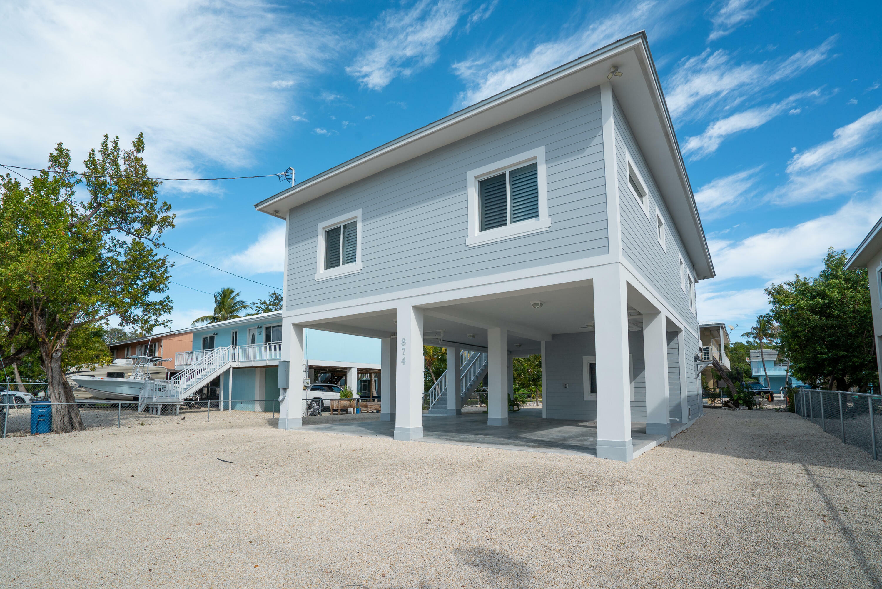 Property Photo: 874 La Paloma Road FL 33037