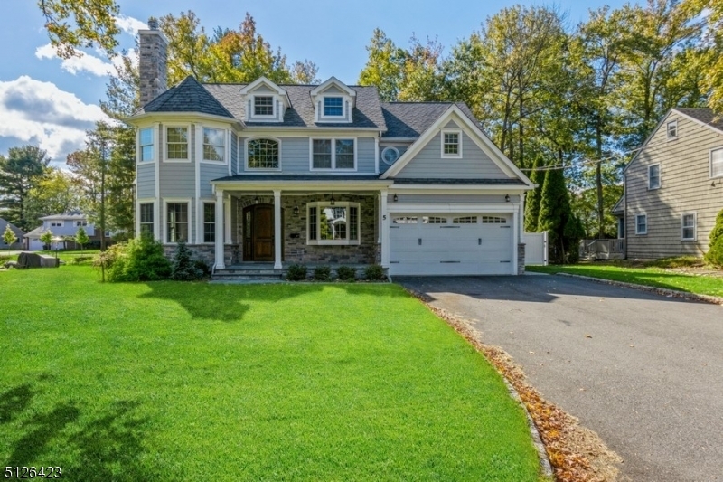 Property Photo: 5 Sunnywood Dr NJ 07090