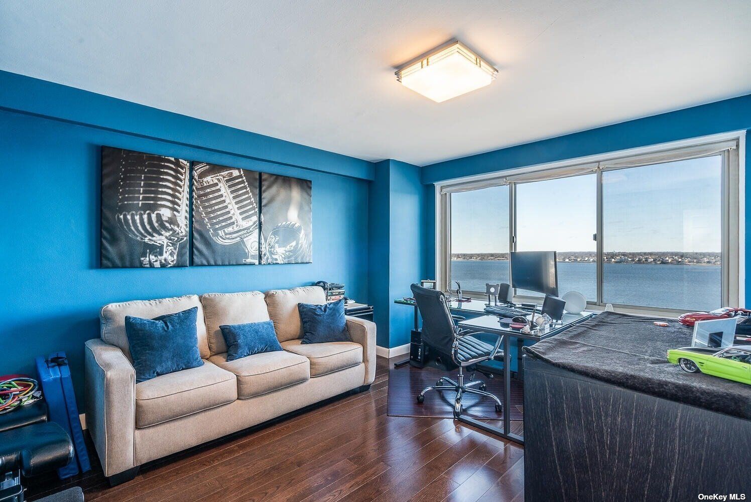 Property Photo:  18-15 215th Street 14E  NY 11360 