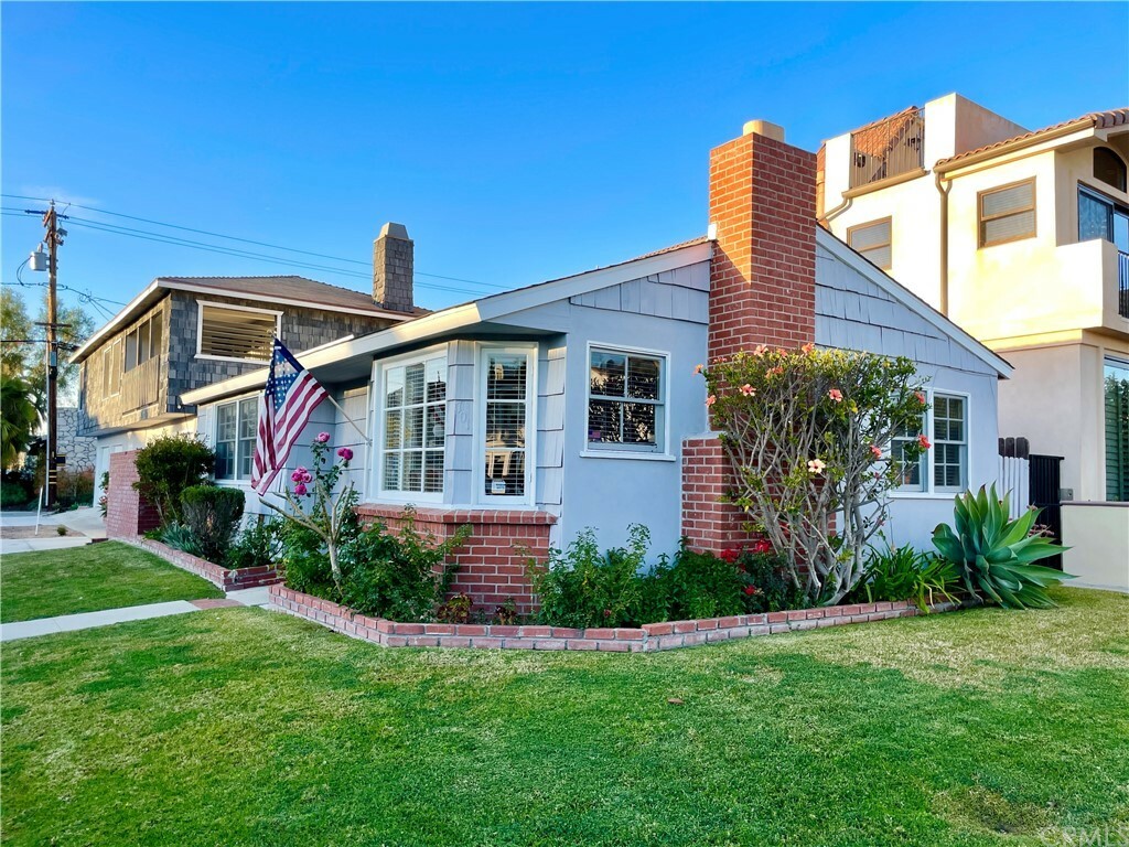 Property Photo: 701 Larkspur Avenue CA 92625