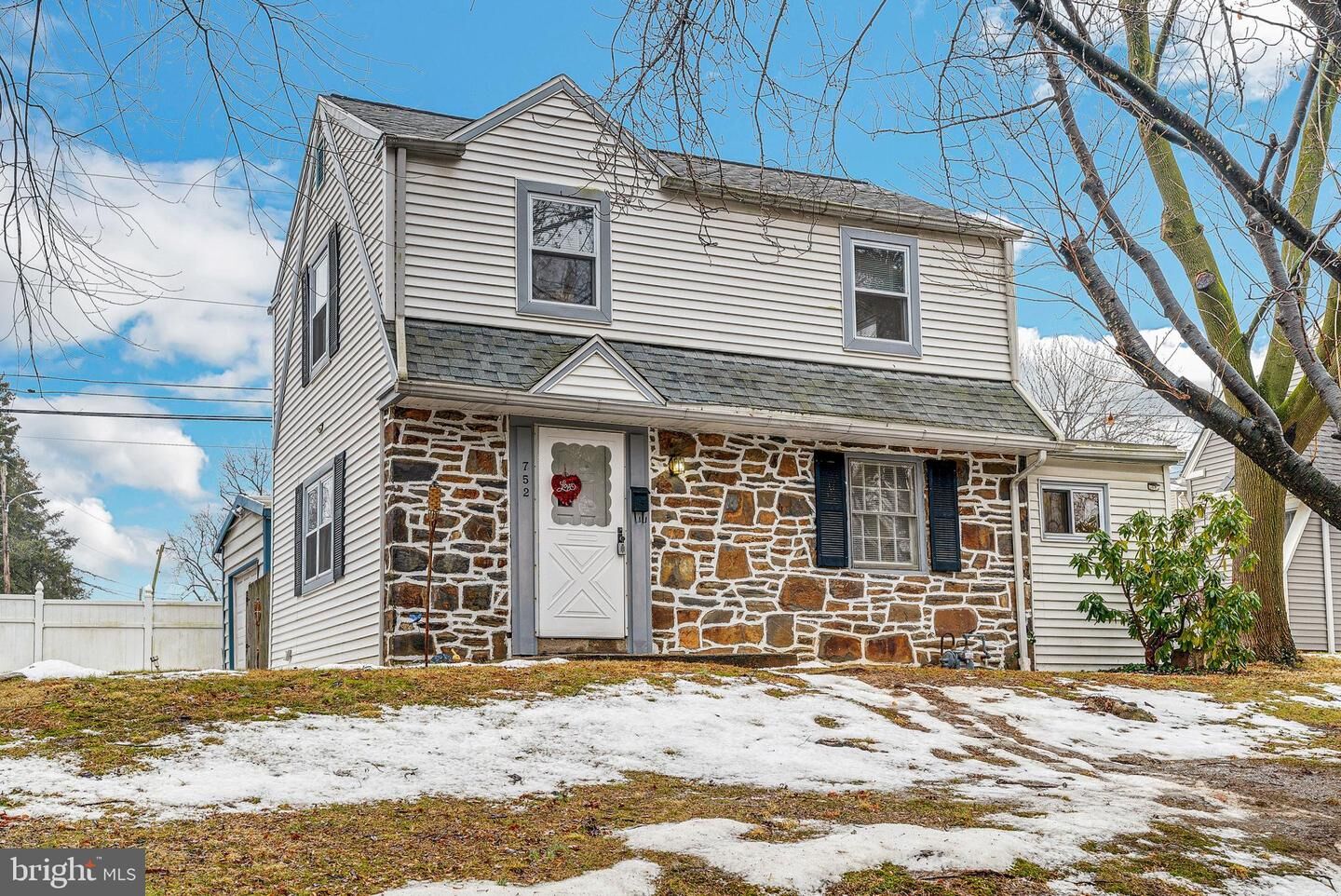Property Photo:  752 Thorndale Road  PA 19018 