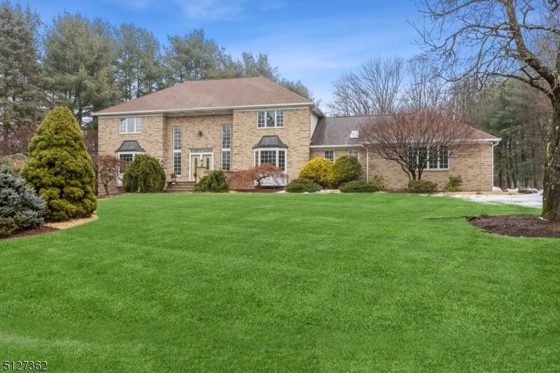 Property Photo:  3 Spruce Ct  NJ 07005 