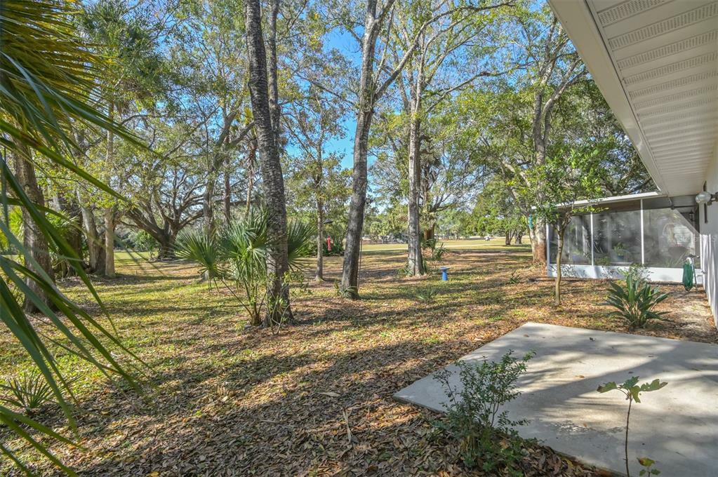 Property Photo:  202 N Country Club Drive  FL 34429 