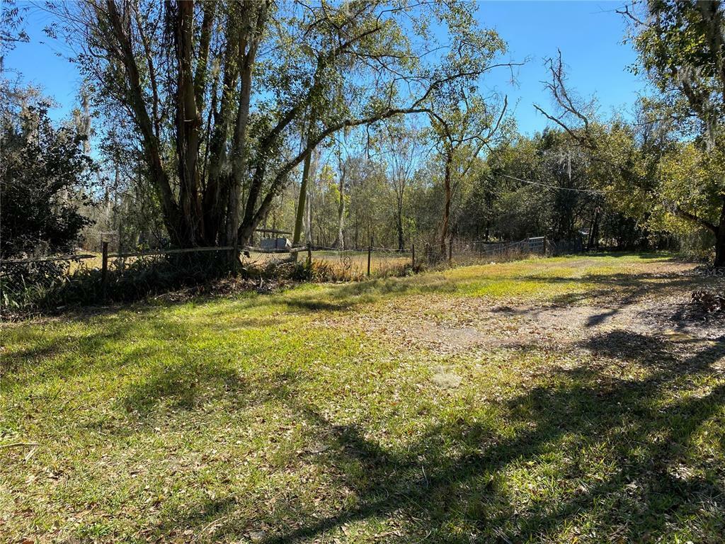 Property Photo:  4602 Gallagher Road  FL 33565 