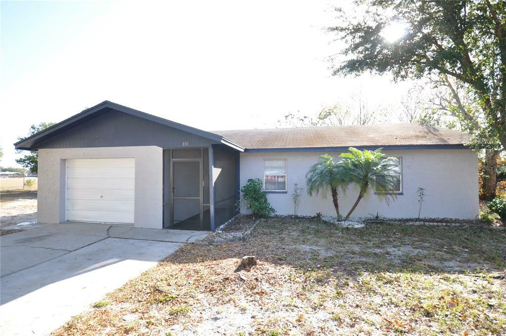 Property Photo:  830 Cinnamon Drive E  FL 33880 