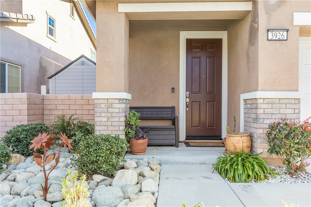 Property Photo:  3926 Bur Oak Road  CA 92407 
