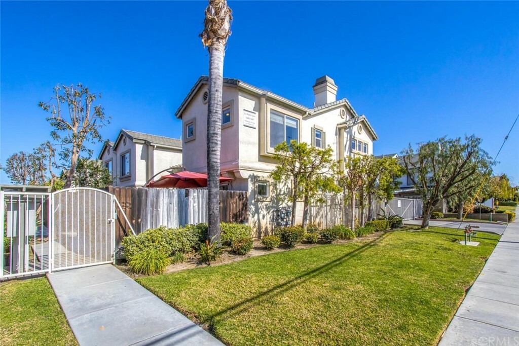 Property Photo: 1345 Hillandale Avenue A CA 90631