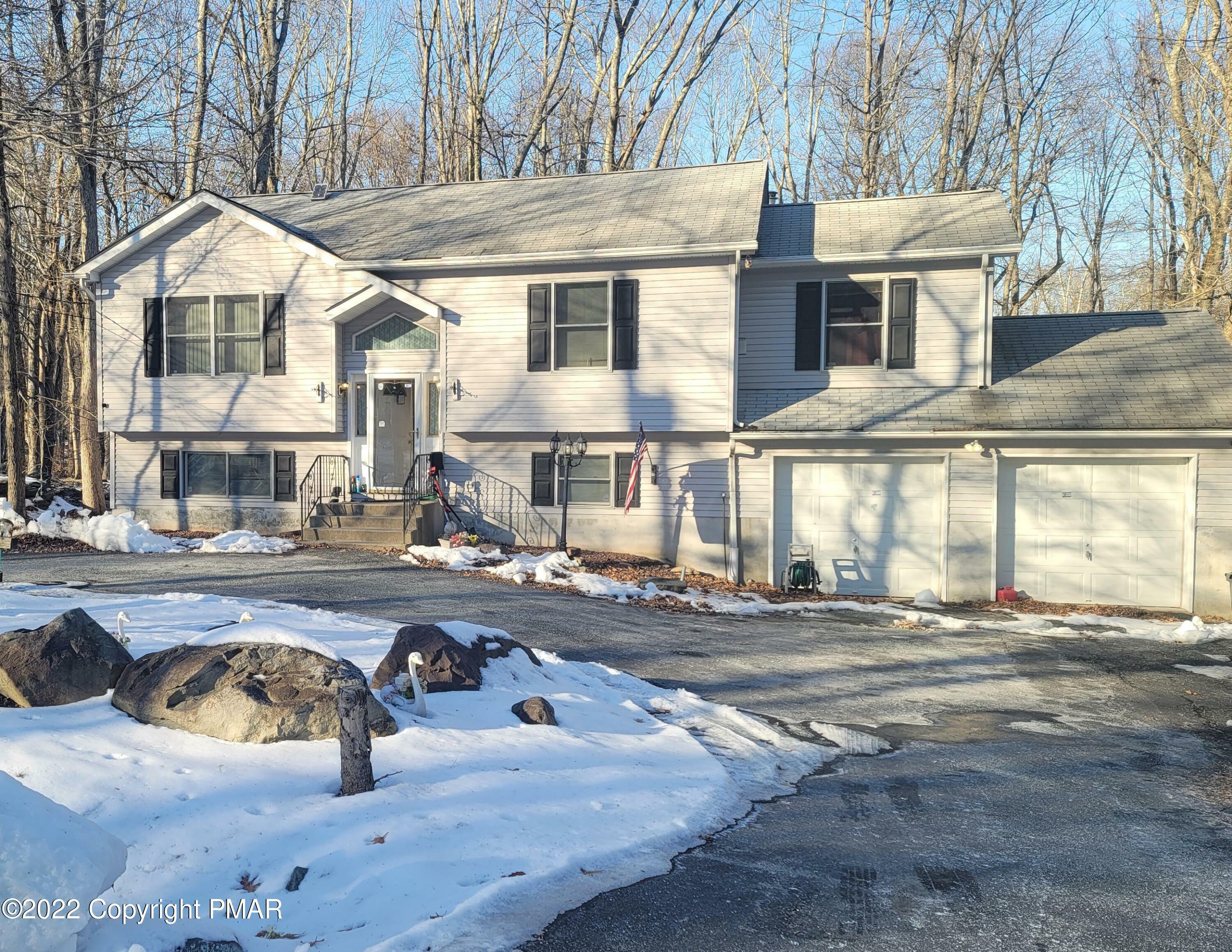 Property Photo:  126 Riverbend Terrace  PA 18301 