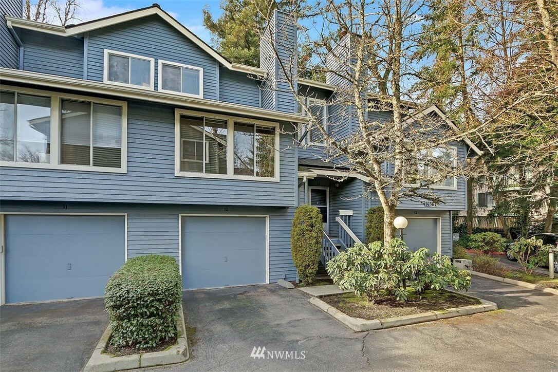 Property Photo:  14367 30th Avenue NE 12  WA 98125 