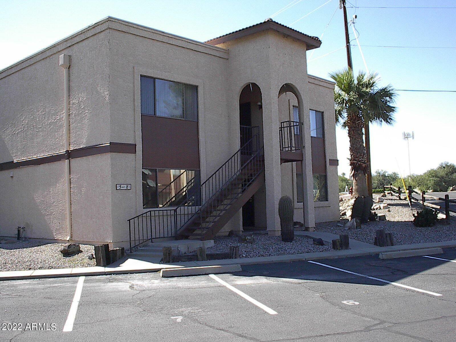 Property Photo:  455 N Tegner Street  AZ 85390 