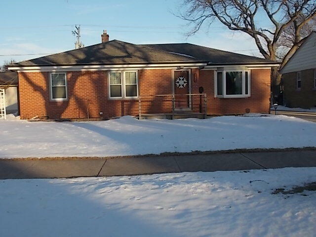 Property Photo: 737 Indiana St WI 53405