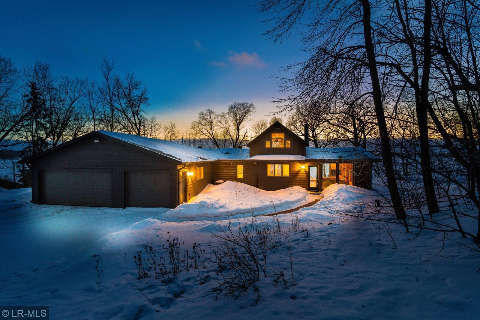 Property Photo: 31031 E Jewett Drive MN 56537