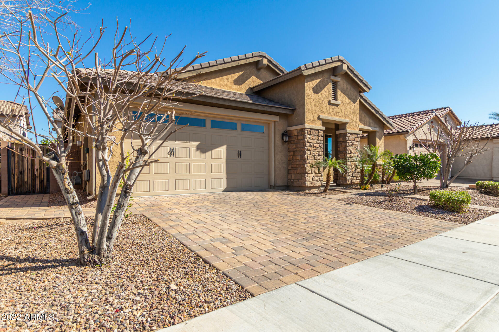 Property Photo: 4431 S Washington Street AZ 85249