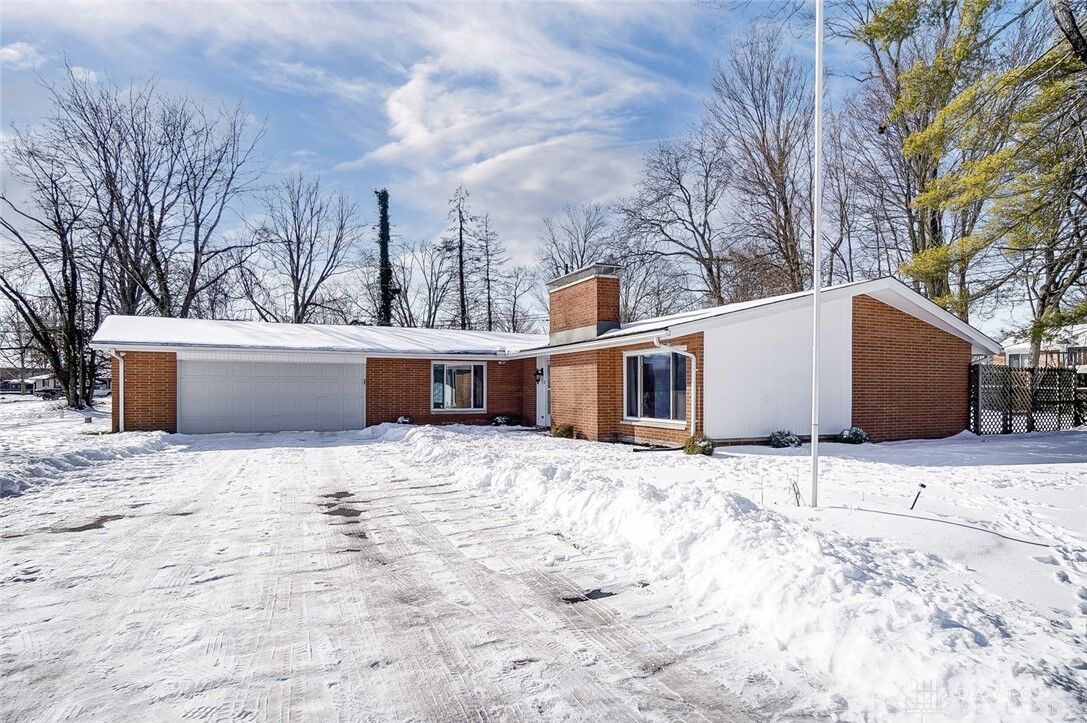 Property Photo:  2685 Yalonda Court  OH 45434 