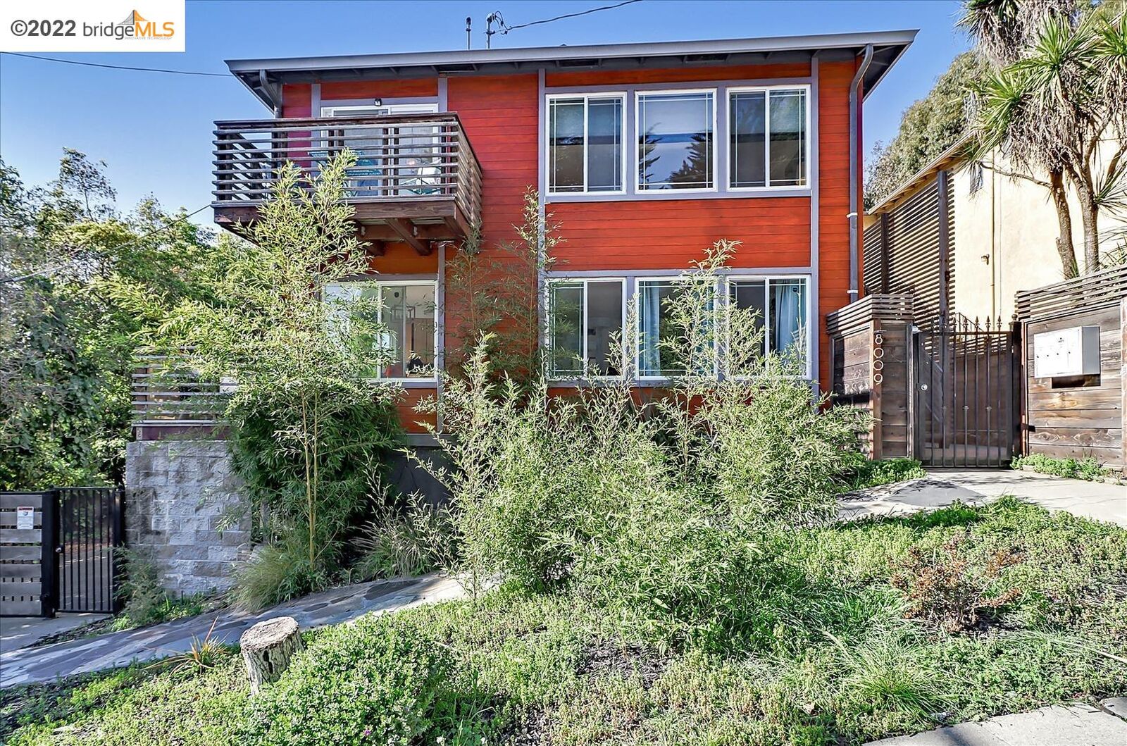 Property Photo: 8009 Greenridge #3 CA 94605