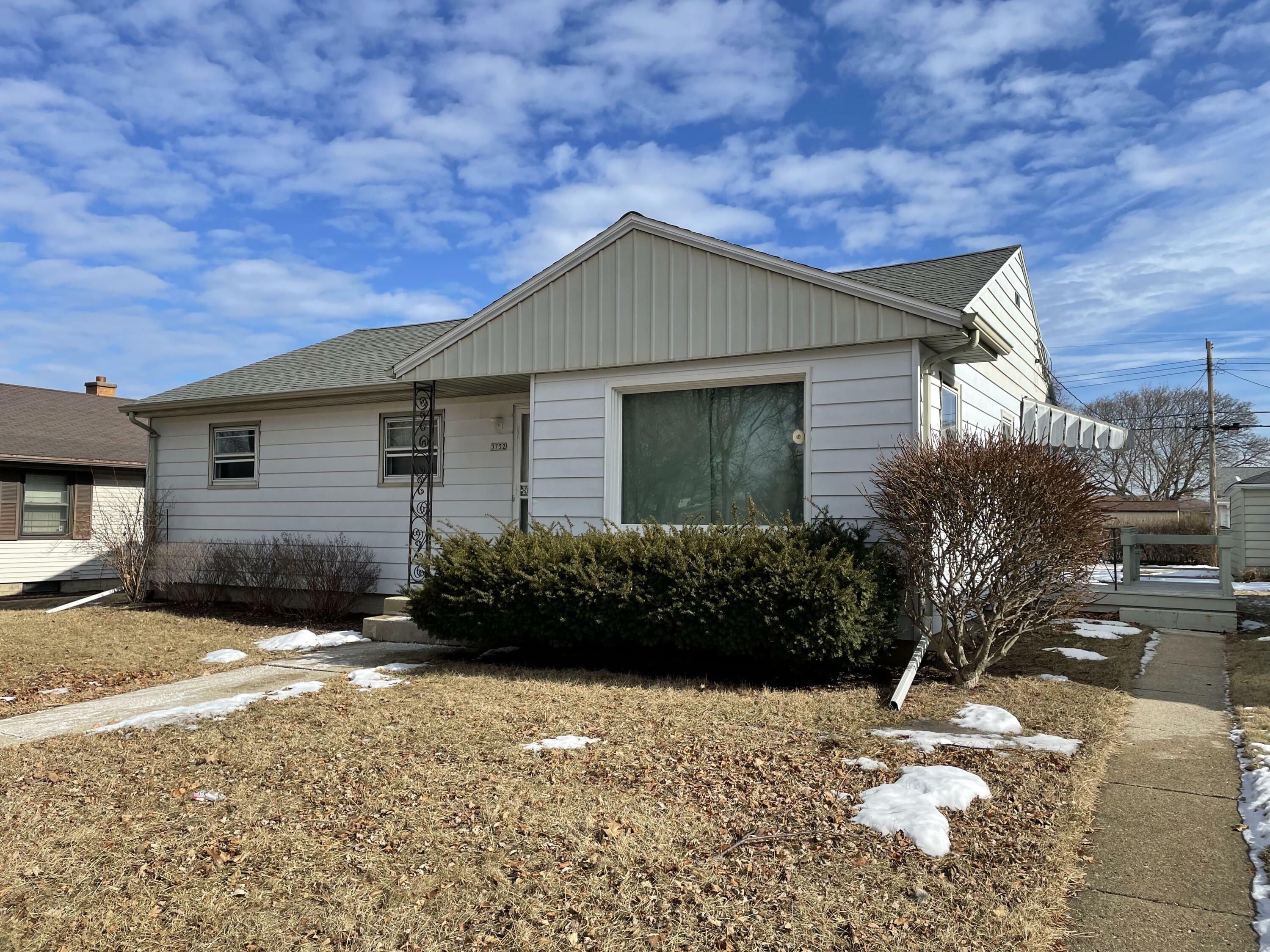 Property Photo:  3752 N 78th St  WI 53222 