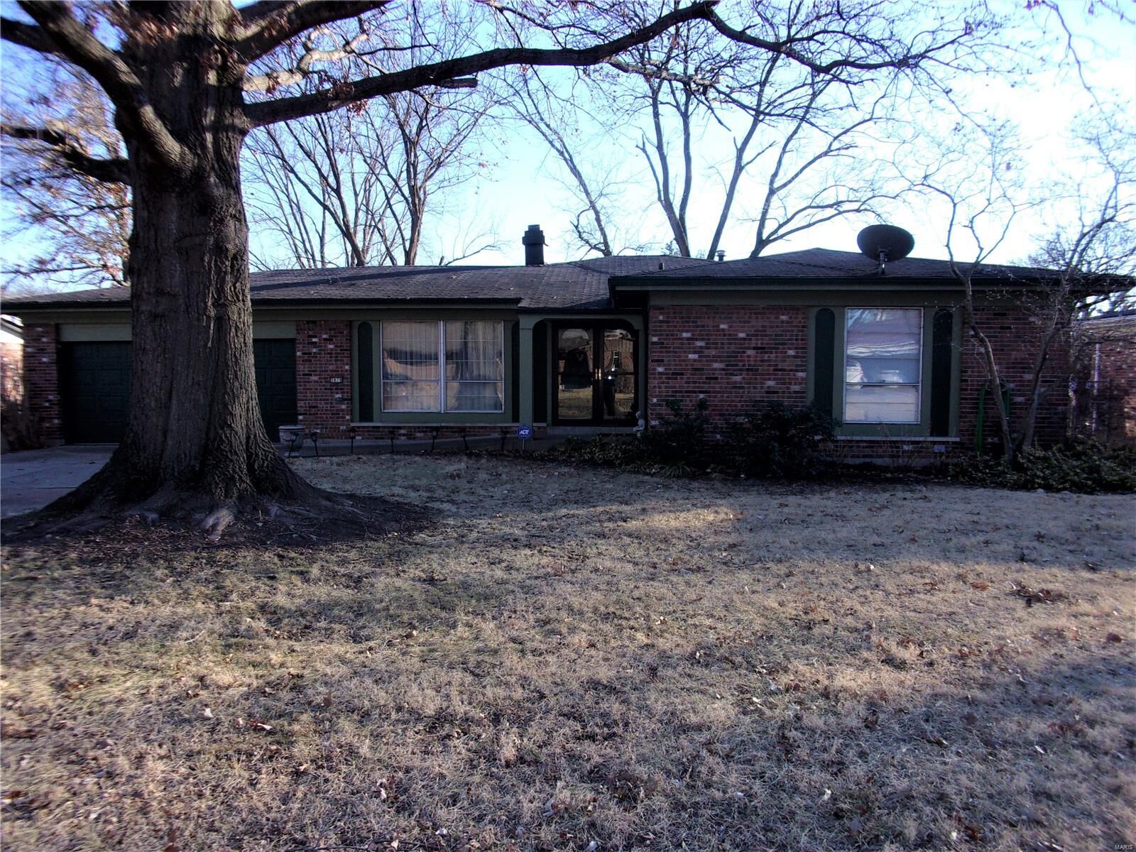 Property Photo: 3870 Belcroft Drive MO 63034
