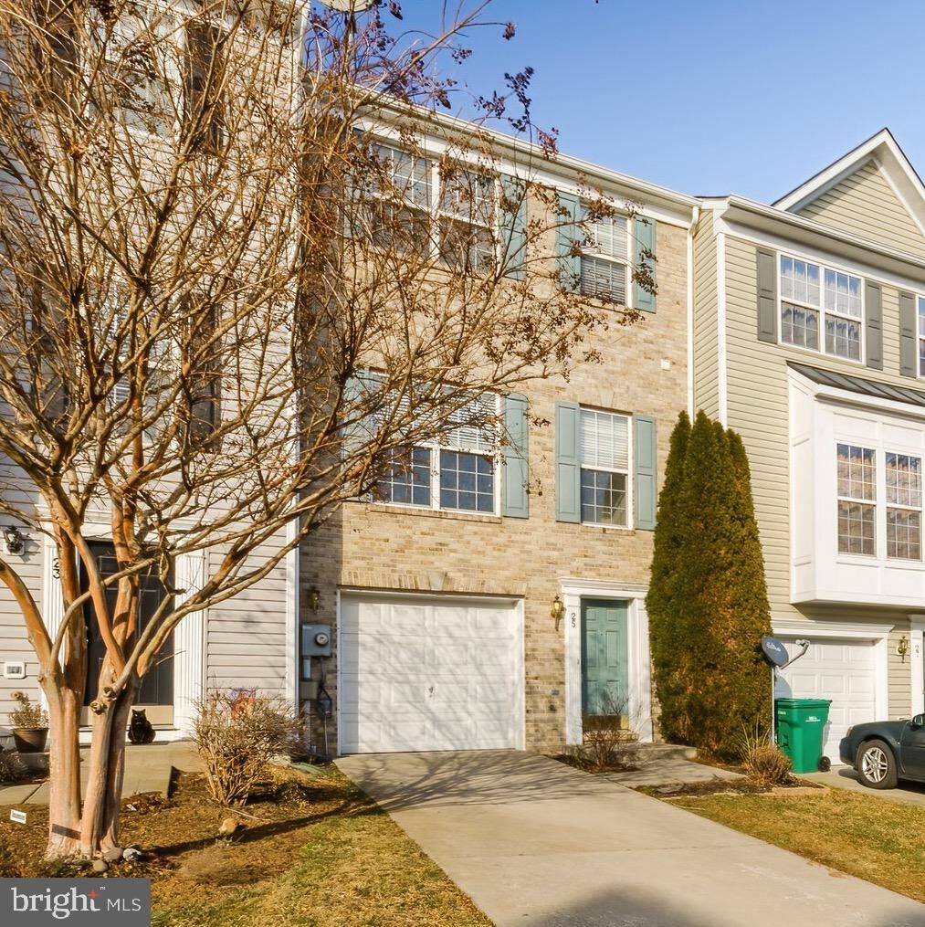 Property Photo:  25 Stowe Court  WV 25428 