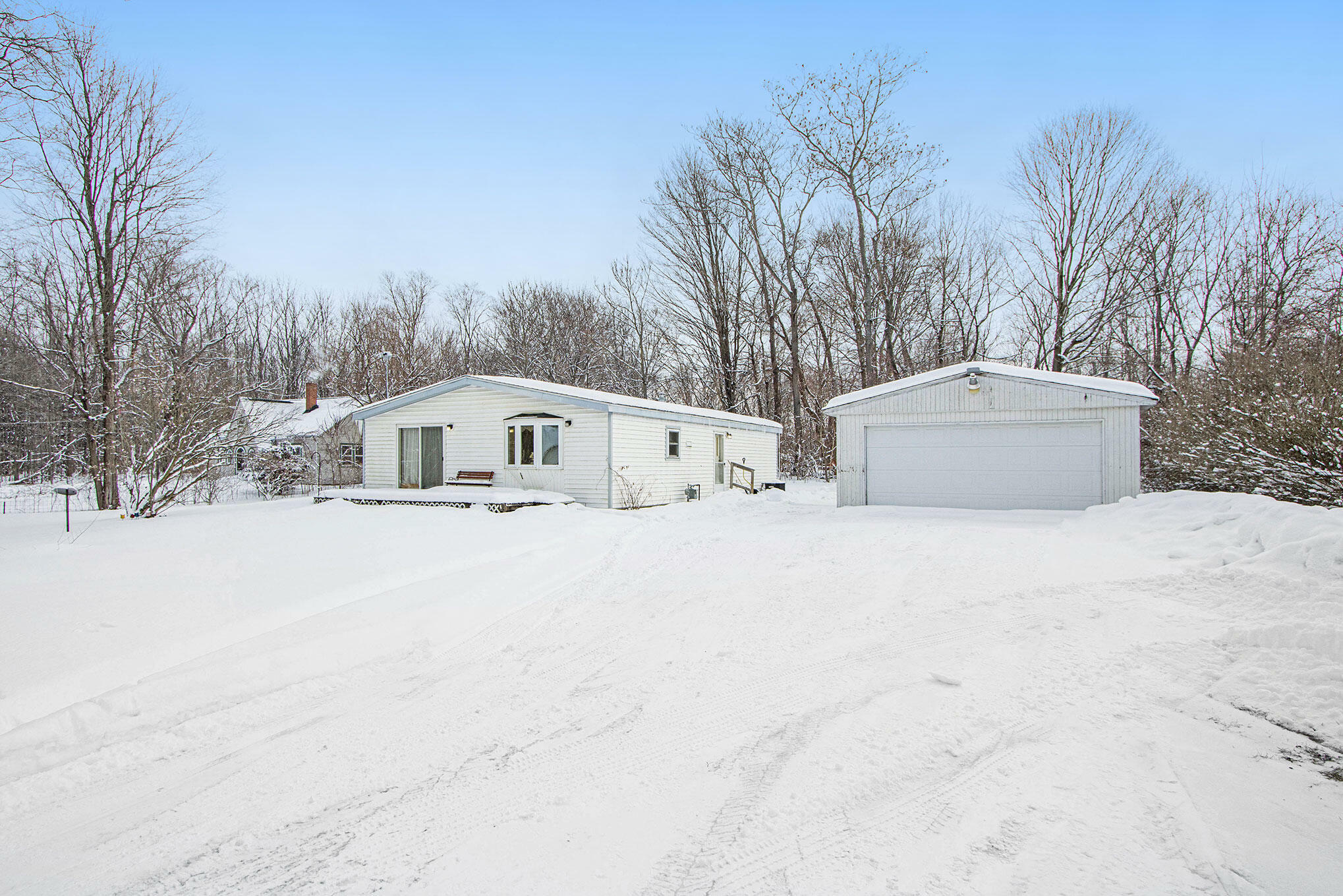 Property Photo:  17621 32nd Street  MI 49055 