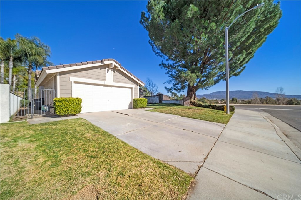 Property Photo:  31365 Paseo Goleta  CA 92592 