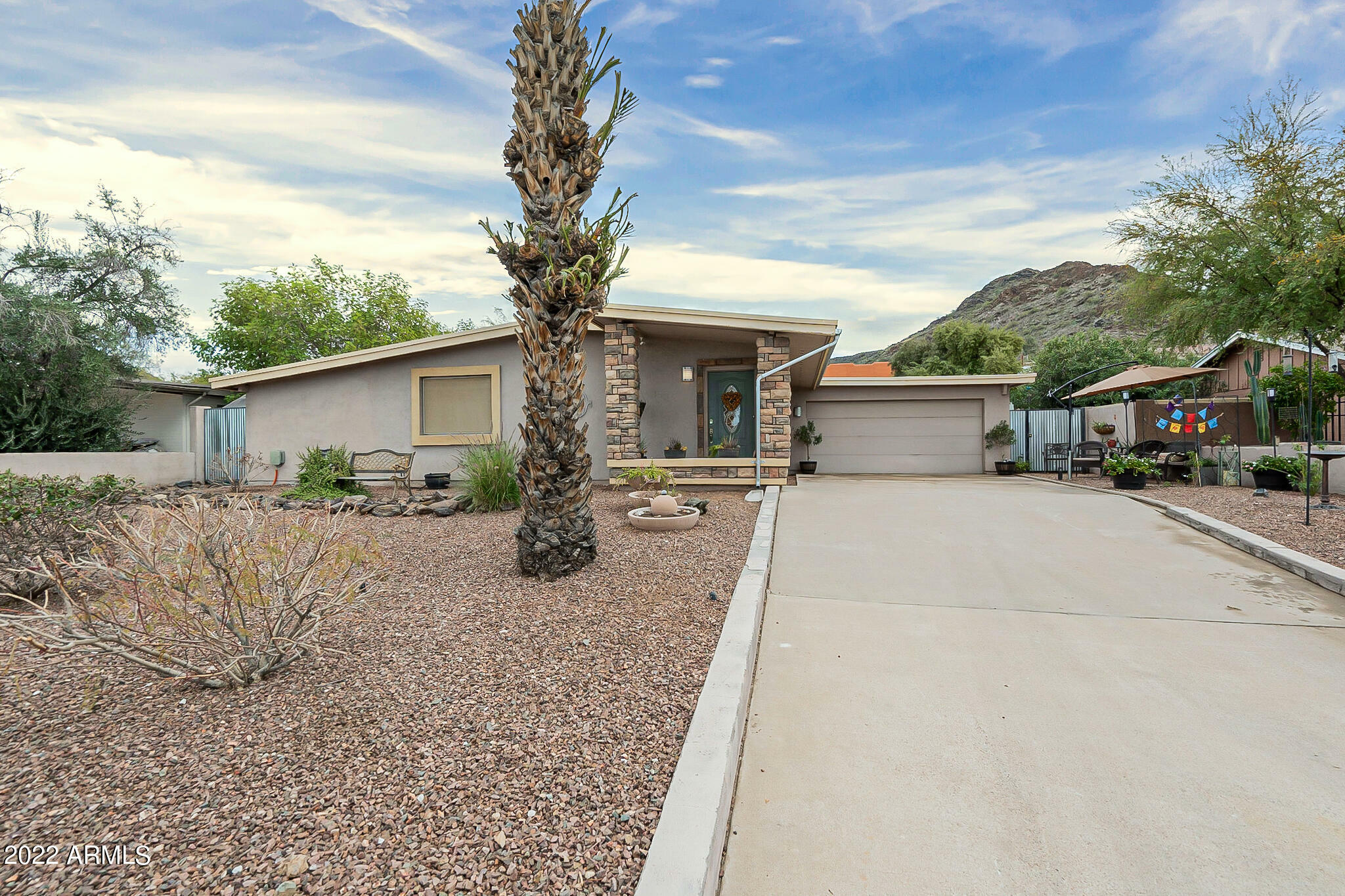 Property Photo:  9031 N 14th Street  AZ 85020 