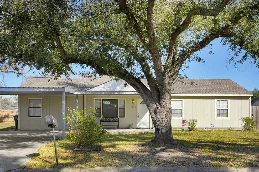 Property Photo:  1306 Meadow Lane  LA 70663 