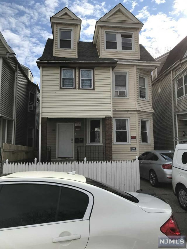 Property Photo:  38 North 18th Street 1  NJ 07017 