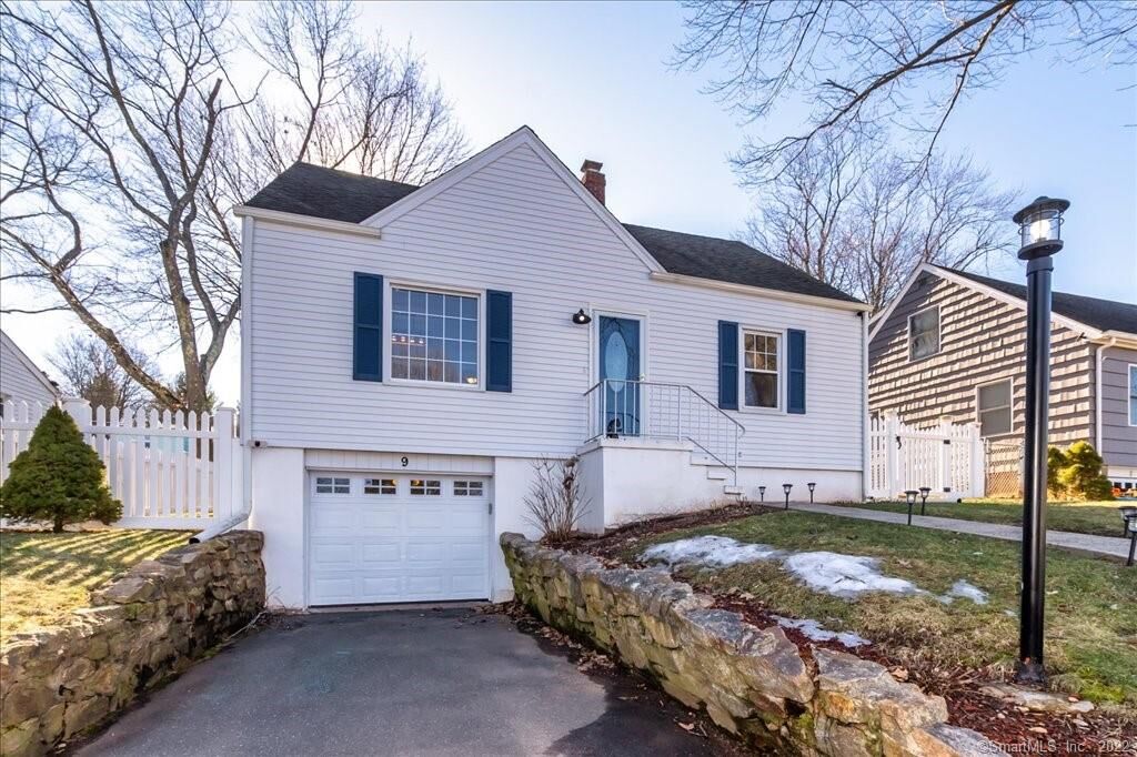 Property Photo: 9 Marion Road CT 06405