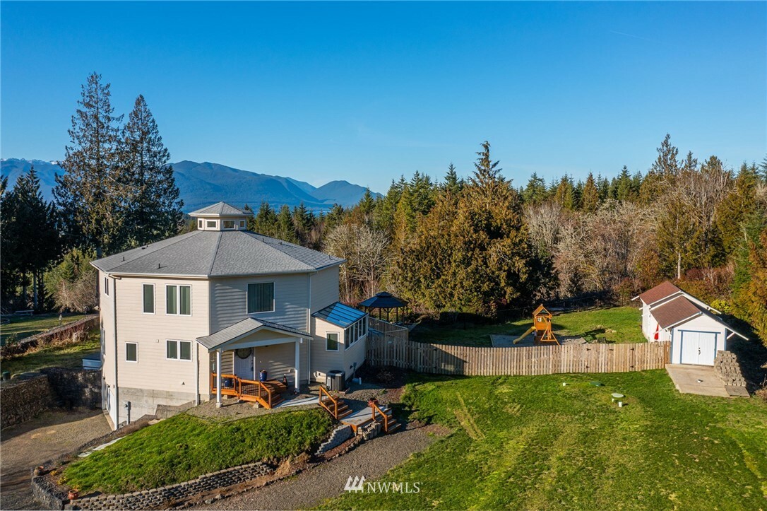 Property Photo: 7266 Snapdragon Place NW WA 98380