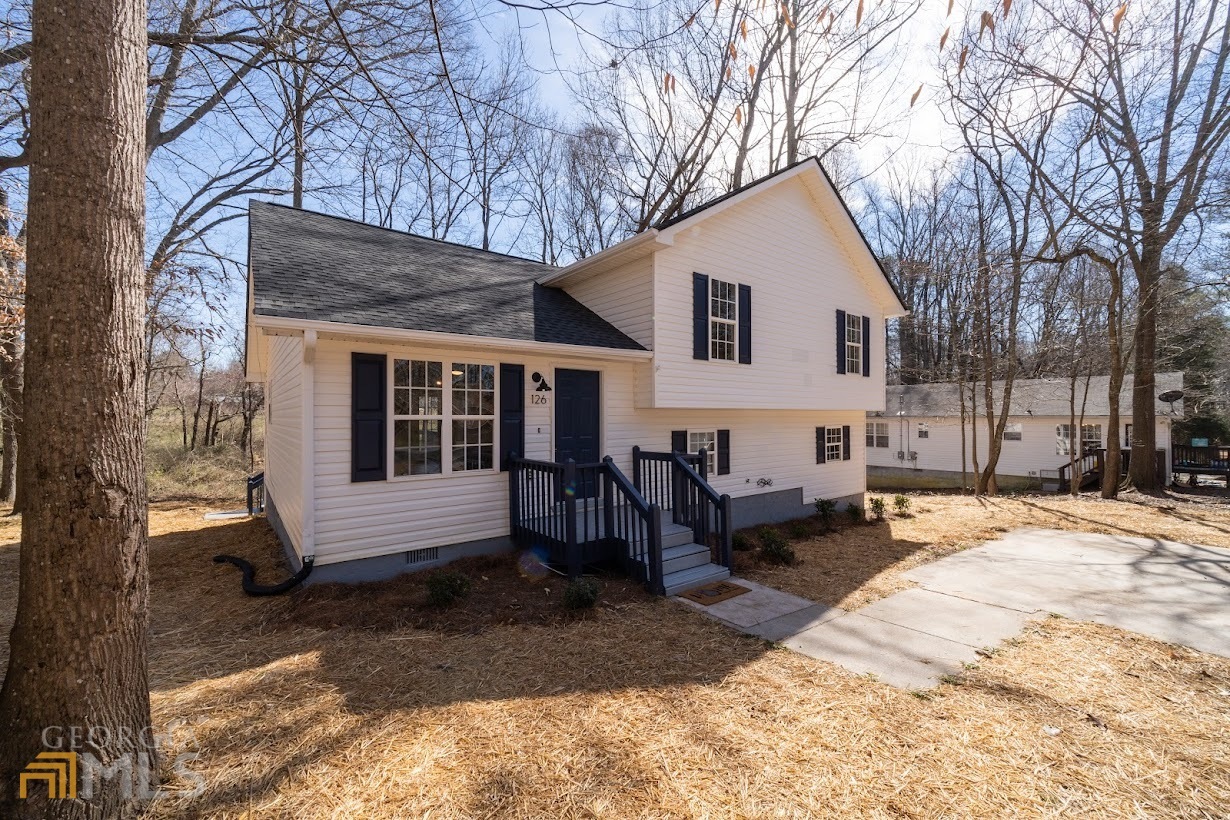 Property Photo: 126 Fowler Drive GA 30108