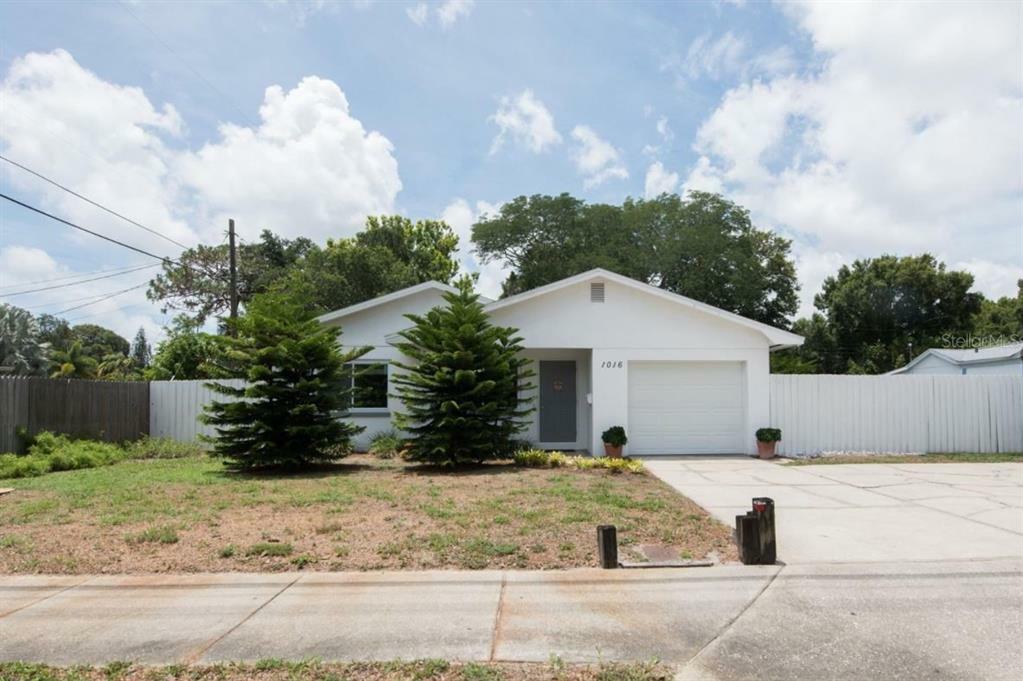 Property Photo:  1016 54th Avenue N  FL 33703 