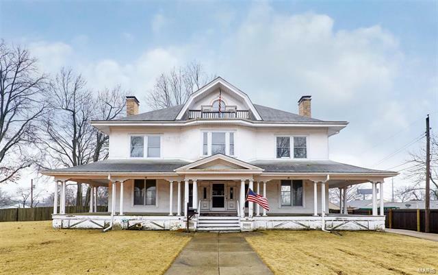 Property Photo: 18 Fortune 63122