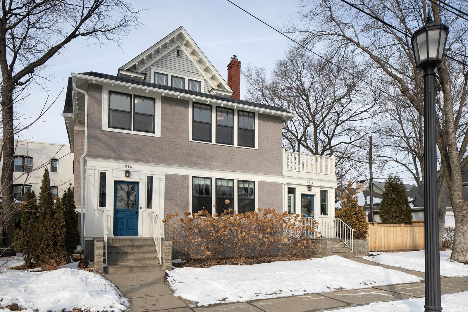 Property Photo:  1516 W 24th Street  MN 55405 