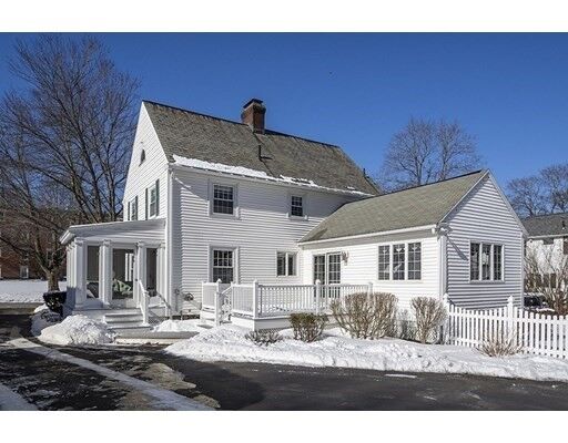 Property Photo:  7 Arundel Street  MA 01810 