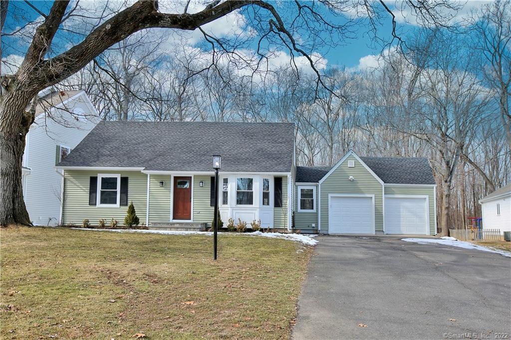 Property Photo: 51 Woodridge Circle CT 06611