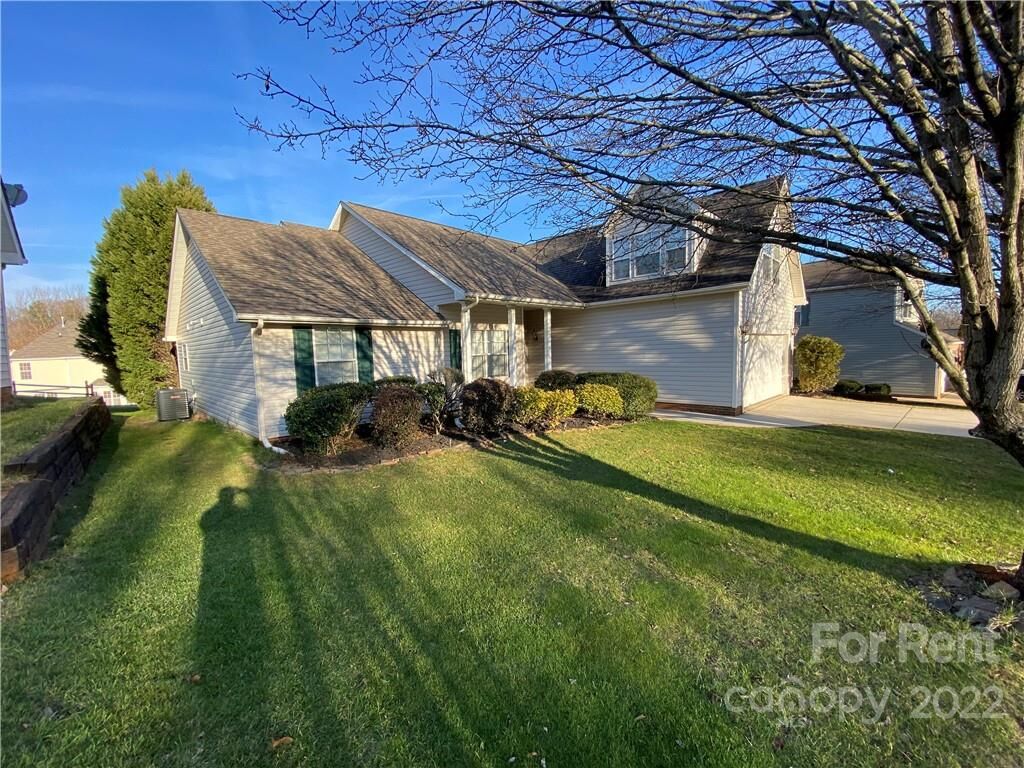 Property Photo:  4309 Canipe Drive  NC 28269 
