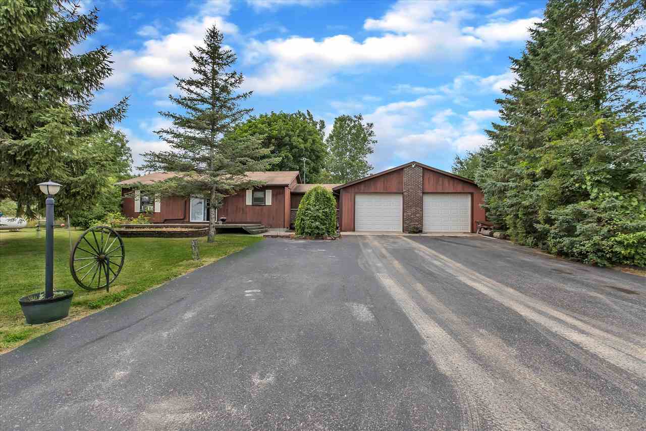 Property Photo:  5536 McCauley Road  MI 48610 