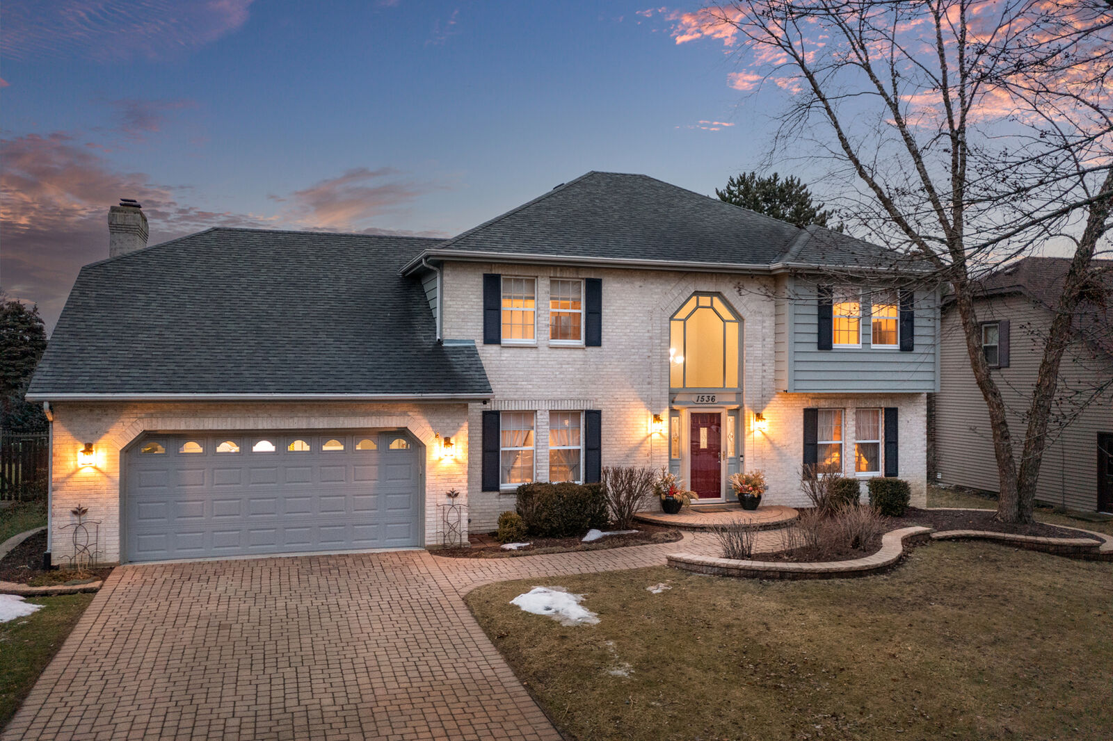 Property Photo:  1536 Ambleside Circle  IL 60540 