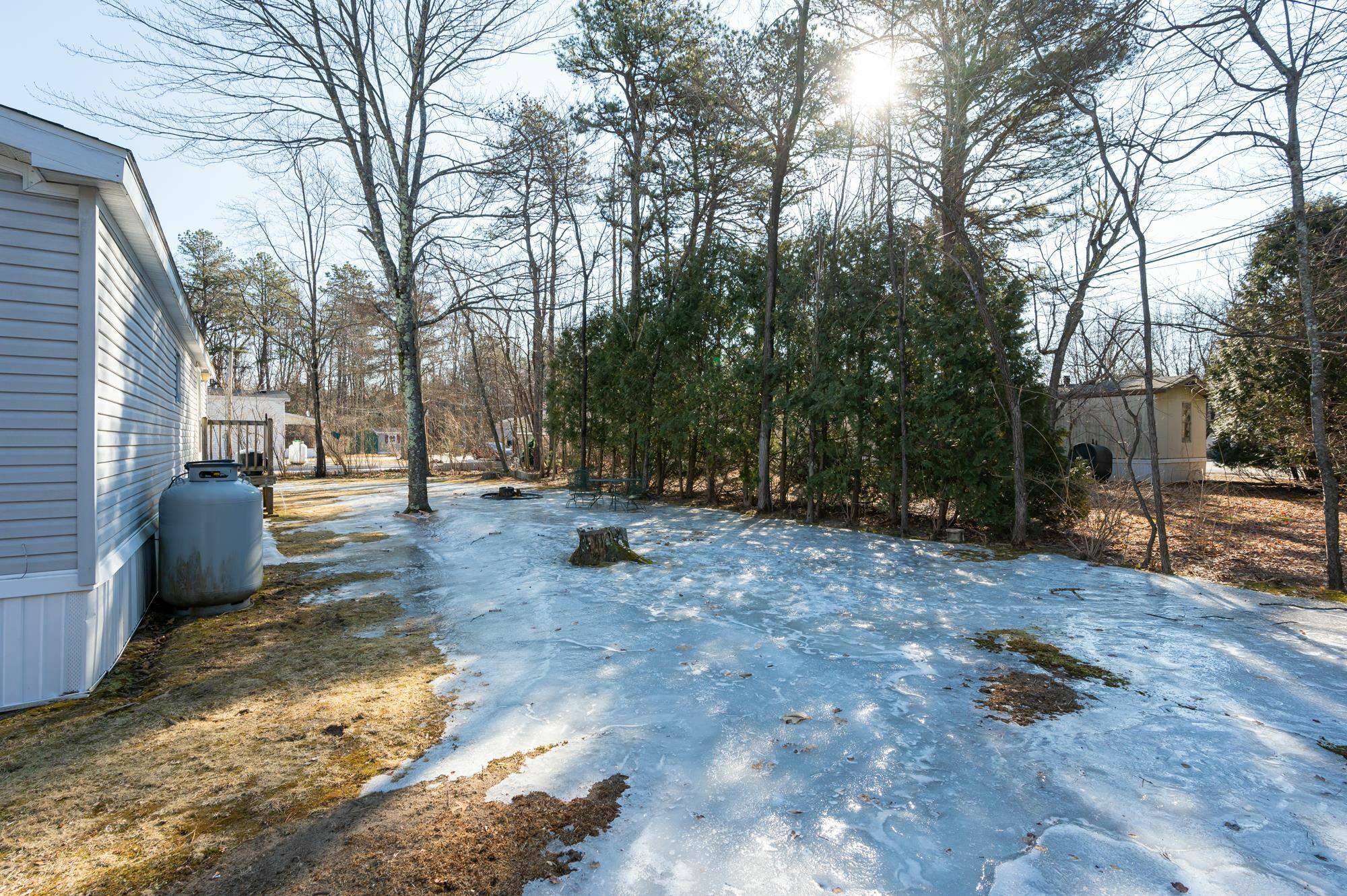 Property Photo:  464 Boston Post Road 31  NH 03031 