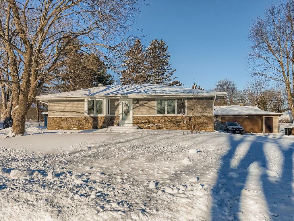 47 Dennis Lane N  Maplewood MN 55119 photo