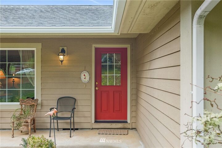 Property Photo: 143 Rosewood Drive WA 98532