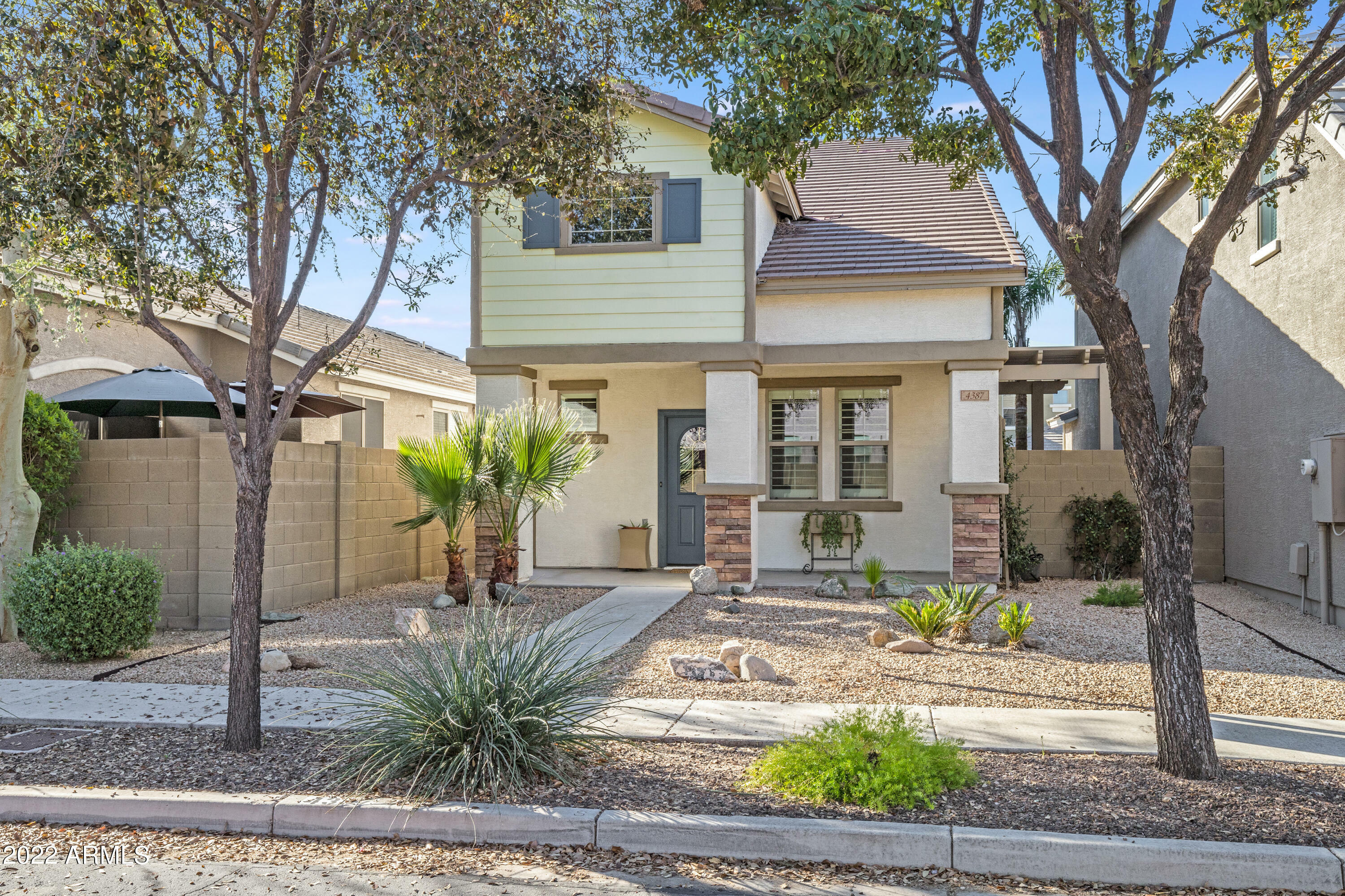 Property Photo: 4387 E Morrow Drive AZ 85050