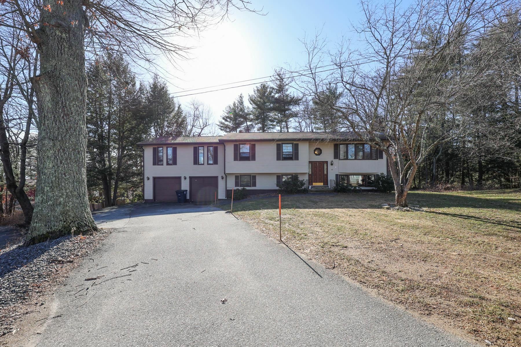 Property Photo: 30 Sims Street NH 03063