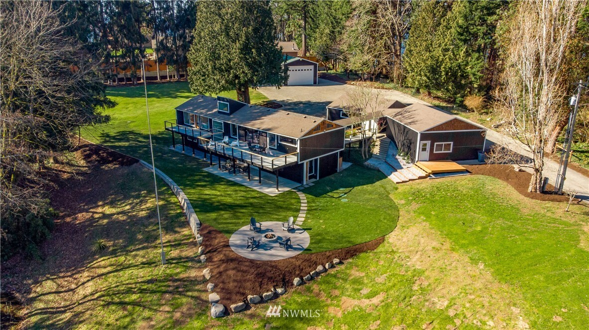 Property Photo:  9724 90th Avenue NW  WA 98332 