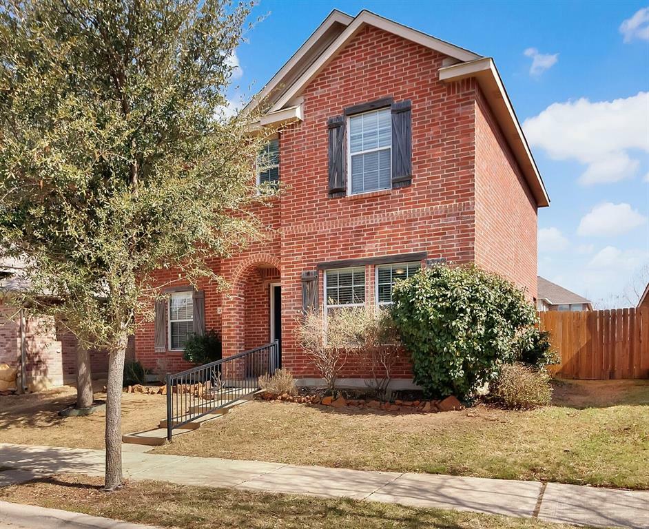 Property Photo: 3705 Oceanview Drive TX 76208
