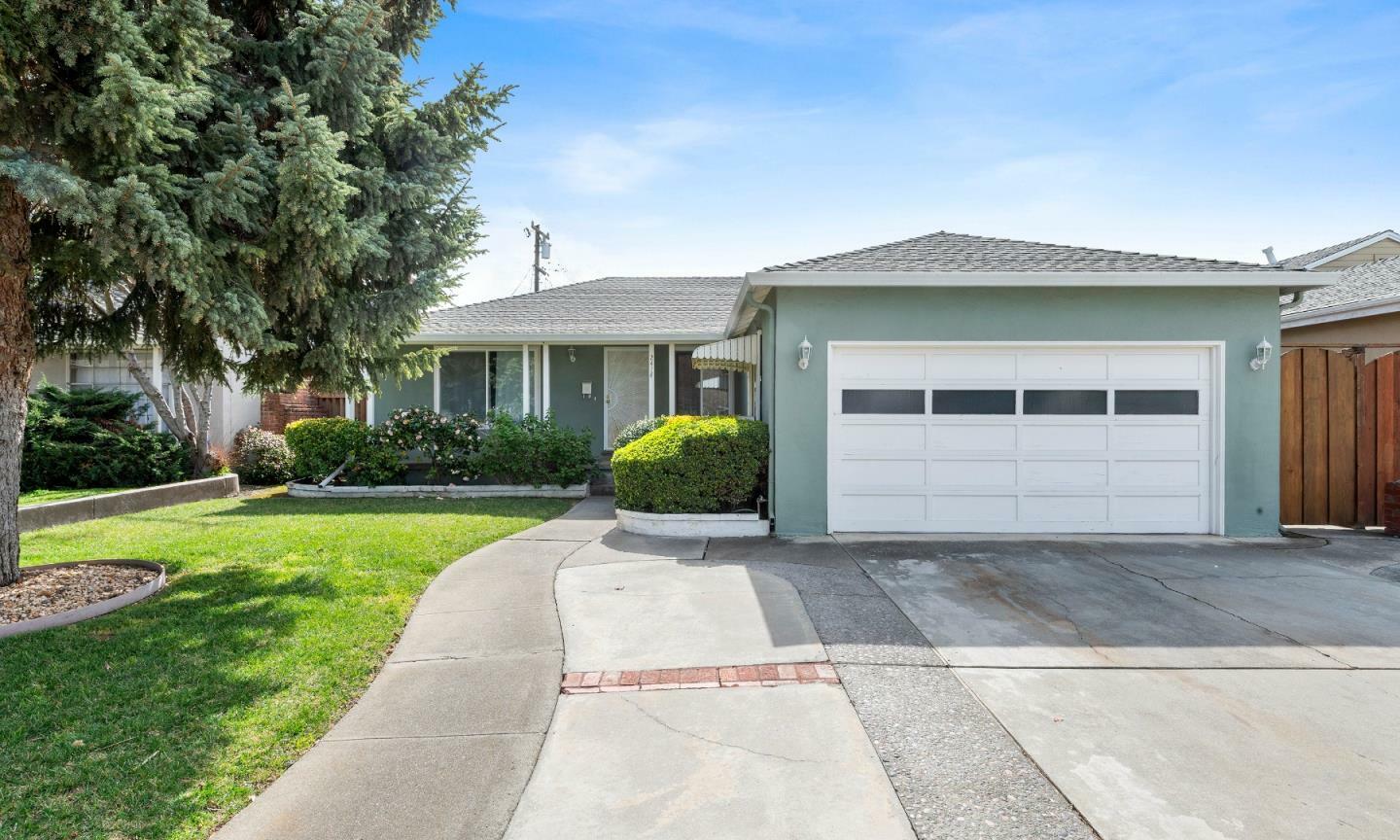 Property Photo: 2414 Cory Avenue CA 95128