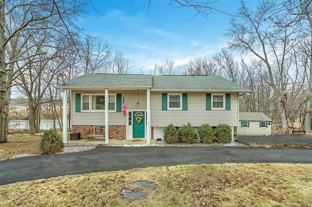 Property Photo:  36 Cardinal Drive  NY 10992 